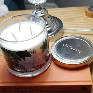 Nwot Partylite 3 Wick Candle While Lilac & Ivy